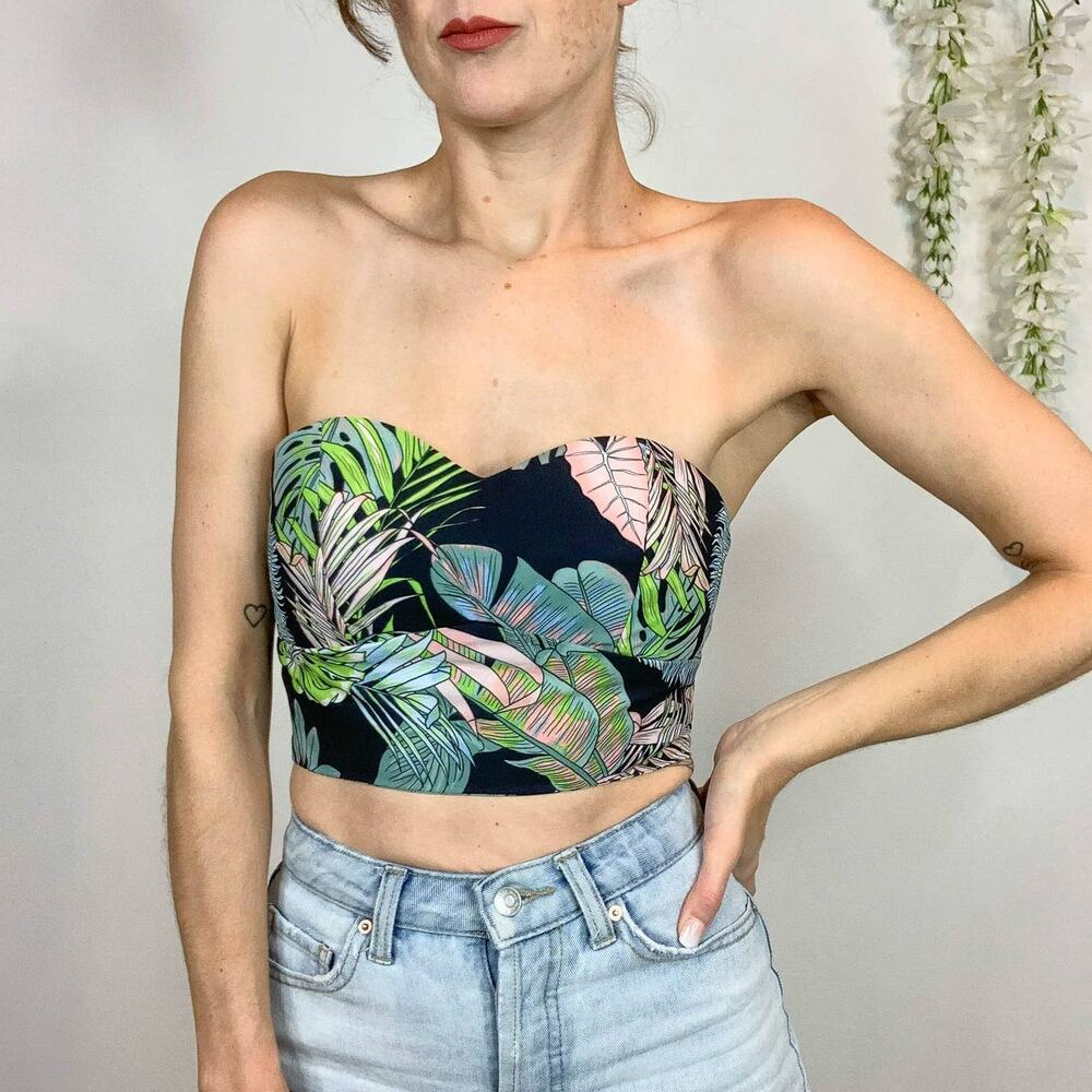 NWT LF LOVE strapless cropped top leaf print sweetheart neck tropical 2528